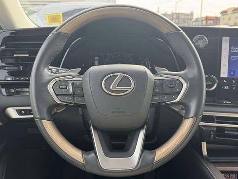 Used 2023 Lexus RX 350 Premium w/ Accessory Package image 20