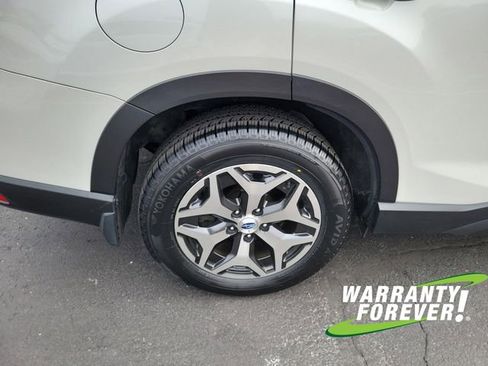 Used 2020 Subaru Forester Premium image 21