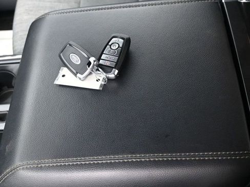 Used 2022 Ford F150 XLT w/ Equipment Group 302A High image 13