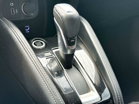 Used 2020 Nissan Kicks SR w/ SR Premium Package image 21