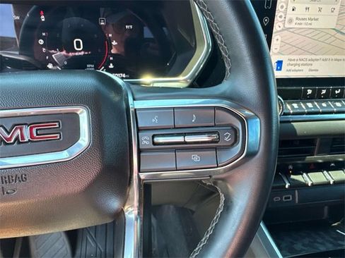 Used 2023 GMC Canyon Elevation w/ Convenience Package image 27