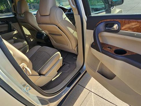 Used 2010 Buick Enclave CXL w/ Trailering Provision Package image 15