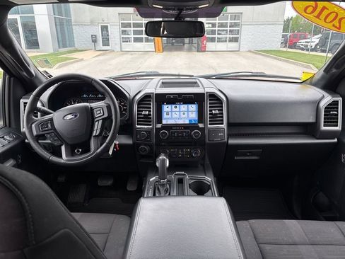 Used 2016 Ford F150 XLT w/ Equipment Group 302A Luxury AWD/4WD image 10