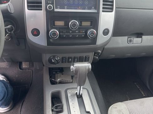 Used 2019 Nissan Frontier SV w/ Value Truck Package image 16