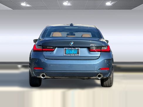 Used 2026 BMW 330i Sedan w/ Premium Package RWD image 10