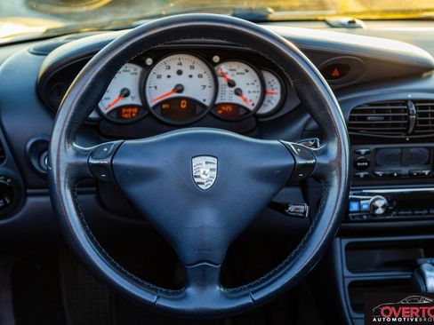 Used 2000 Porsche 911 Carrera RWD image 15