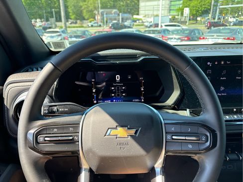 Certified 2023 Chevrolet Colorado LT w/ LT Convenience Package AWD/4WD image 9