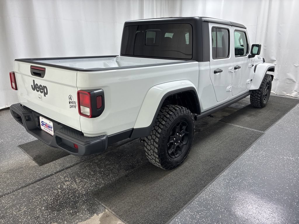 Used 2023 Jeep Gladiator Sport AWD/4WD image 4