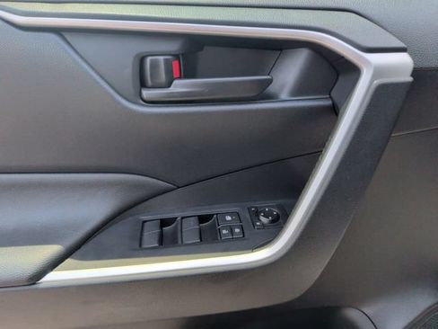 Used 2023 Toyota RAV4 XLE w/ Convenience Package FWD image 14