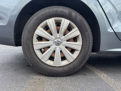 Used 2013 Volkswagen Jetta S FWD image 17