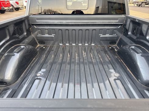 Used 2023 Ford F150 Lariat AWD/4WD image 8