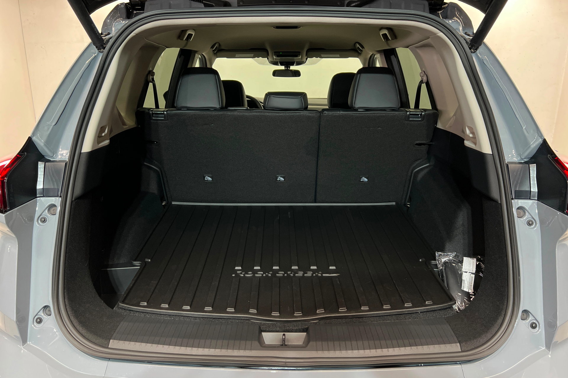 New 2026 Nissan Rogue SV AWD/4WD image 22