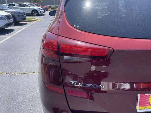Used 2019 Hyundai Tucson Value w/ Cargo Package FWD image 18