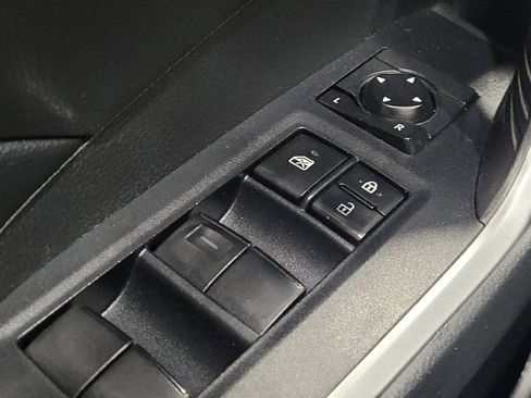 Used 2020 Toyota RAV4 LE w/ All Weather Liner Package AWD/4WD image 27
