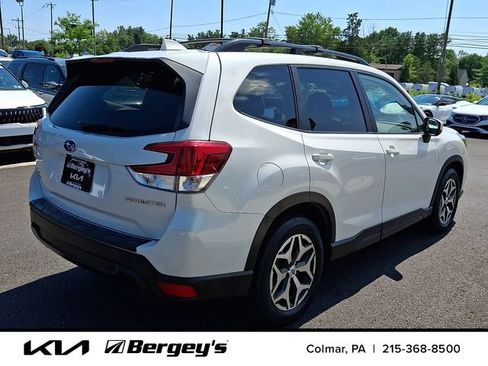 Used 2019 Subaru Forester Premium w/ Popular Package #1 AWD/4WD image 5