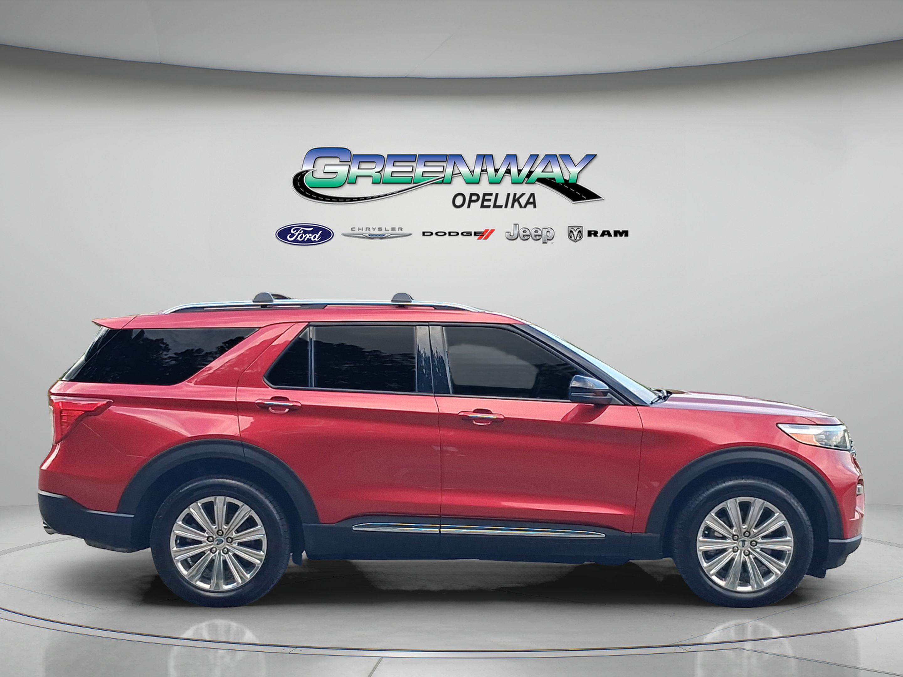 Used 2023 Ford Explorer Limited w/ Hybrid Equipment Group 310A AWD/4WD image 8