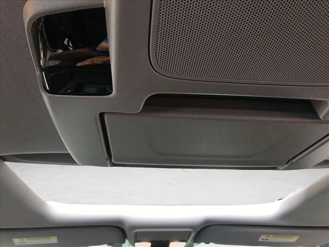 Used 2024 Honda Odyssey Elite image 17
