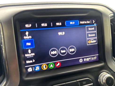 Used 2020 GMC Sierra 1500 SLT RWD image 65
