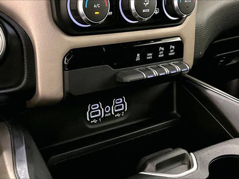 Used 2021 RAM 1500 Laramie AWD/4WD image 17