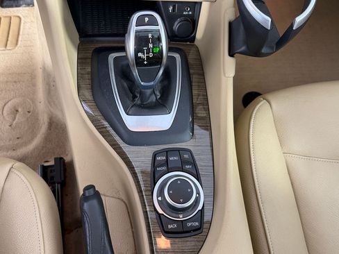 Used 2015 BMW X1 sDrive28i RWD image 15