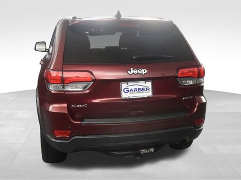 Used 2022 Jeep Grand Cherokee Laredo X image 6