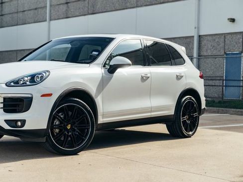 Used 2016 Porsche Cayenne S AWD/4WD image 73
