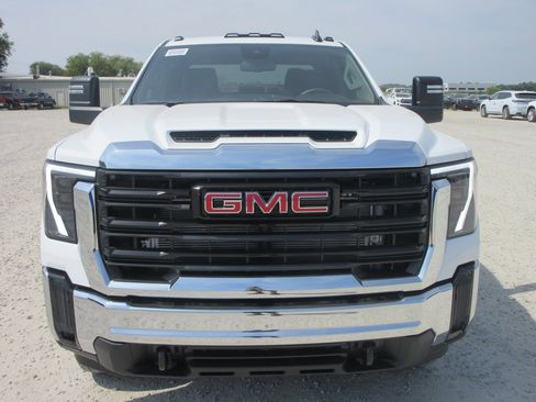 New 2026 GMC Sierra 3500 Pro image 12