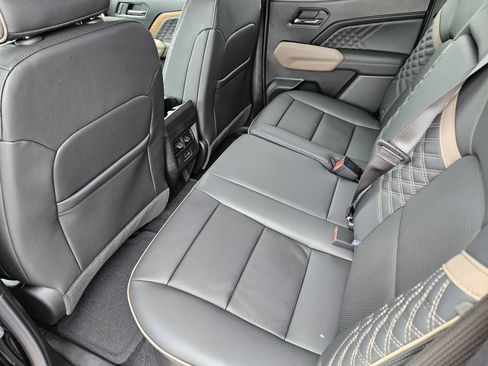 New 2026 GMC Canyon Denali image 20