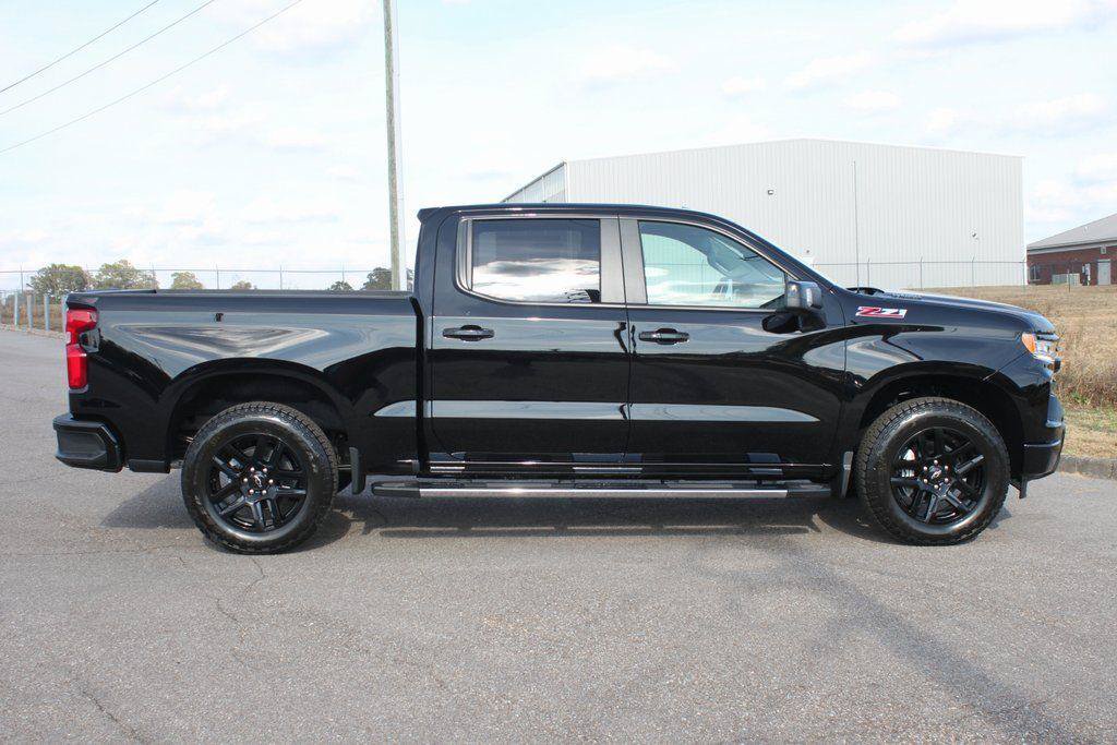 New 2026 Chevrolet Silverado 1500 RST w/ RST All Star Premium Package AWD/4WD image 18