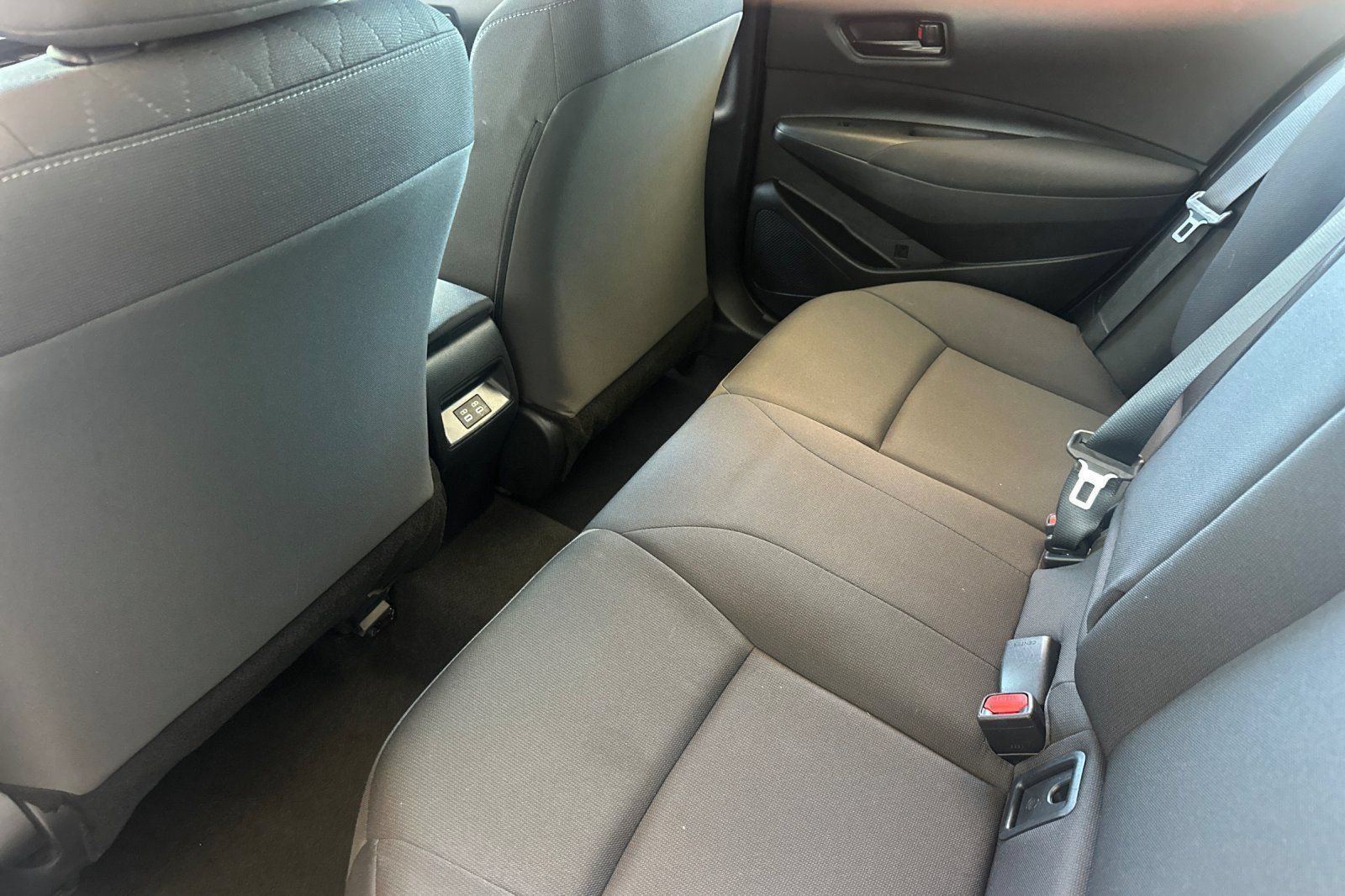 Certified 2024 Toyota Corolla LE FWD image 15