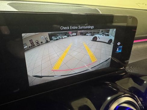 Used 2022 Mercedes-Benz GLB 250 image 15