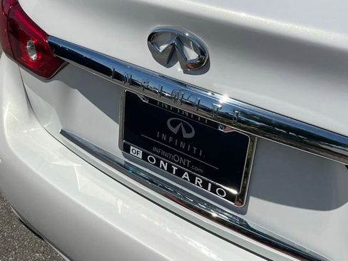Used 2015 INFINITI Q50 w/ Moonroof Package RWD image 34