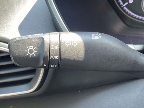 Certified 2023 Hyundai Santa Fe SEL image 21