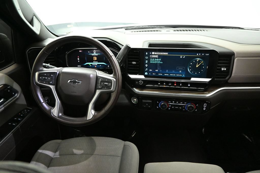 Used 2026 Chevrolet Silverado 1500 RST RWD image 11