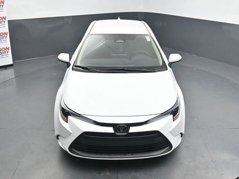 New 2026 Toyota Corolla LE FWD image 21