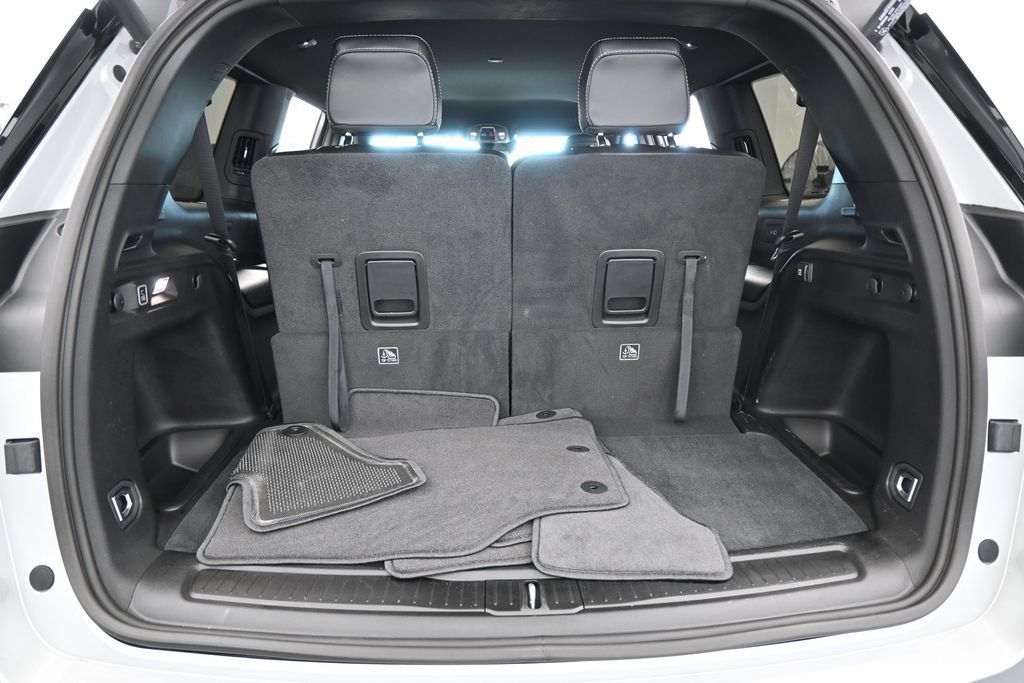 Used 2025 Jeep Grand Cherokee L Limited RWD image 38