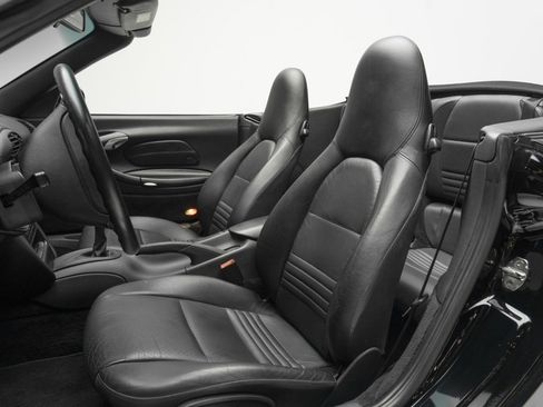 Used 1999 Porsche 911 Carrera image 3