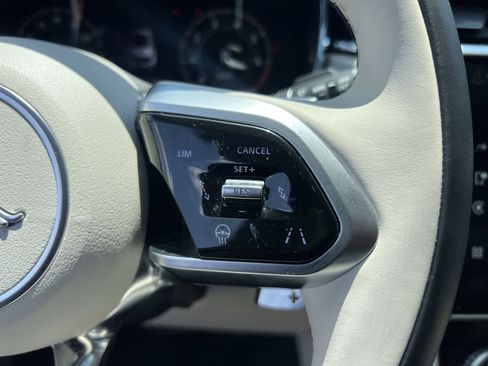 Certified 2026 Jaguar F-PACE R-Dynamic S AWD/4WD image 23