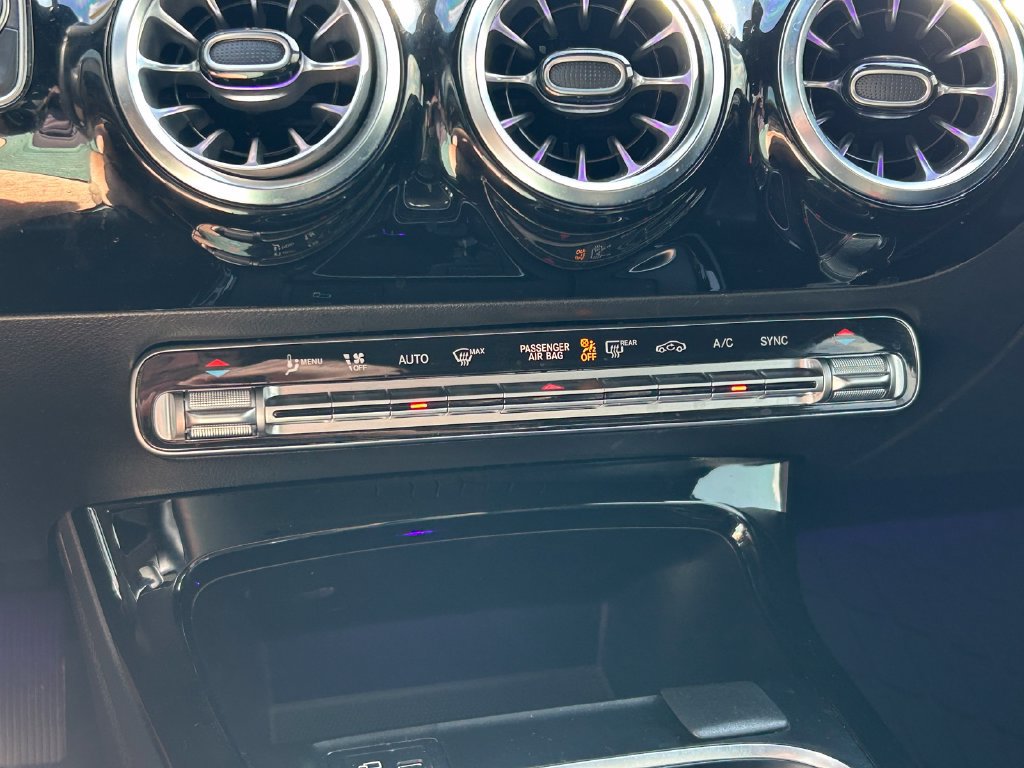 Used 2022 Mercedes-Benz A 220 image 30