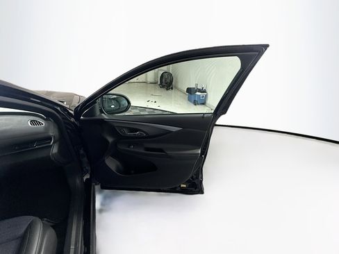 Used 2024 Buick Envista Preferred w/ Convenience I Package image 32