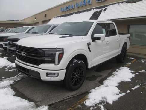 New 2025 Ford F150 Platinum w/ FX4 Off-Road Package image 4