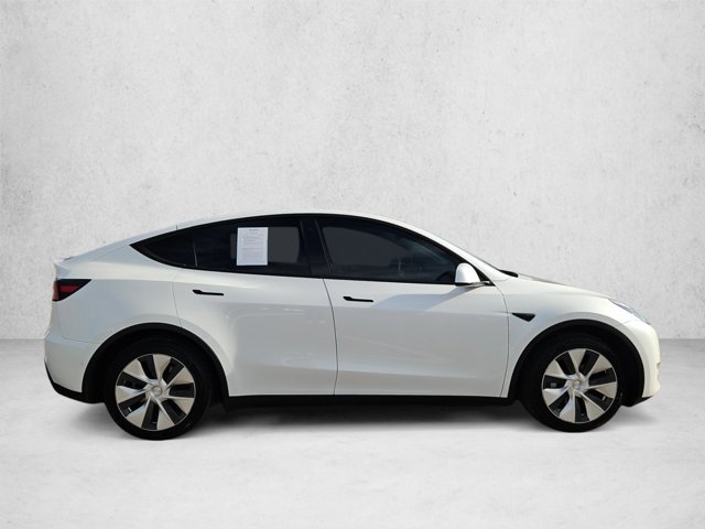 Used 2021 Tesla Model Y Long Range AWD/4WD image 4