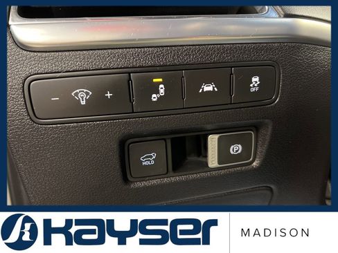 Used 2022 Hyundai Palisade Calligraphy image 23