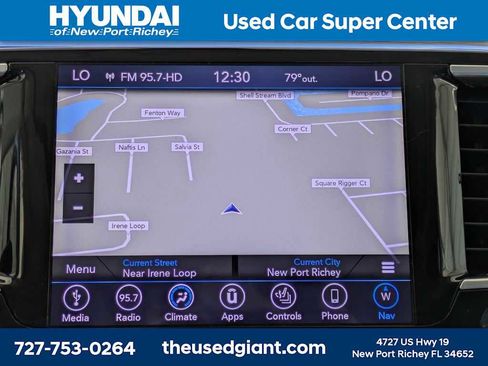 Used 2018 Chrysler Pacifica Limited image 34