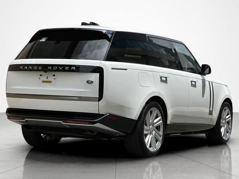 Used 2023 Land Rover Range Rover SE AWD/4WD image 5