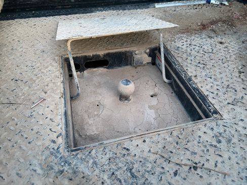 Used 2022 Ford F250 XL w/ Power Equipment Group image 17