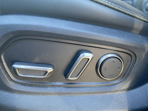 Used 2023 Rivian R1T Adventure image 16