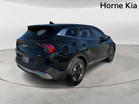New 2026 Kia Sportage LX image 4