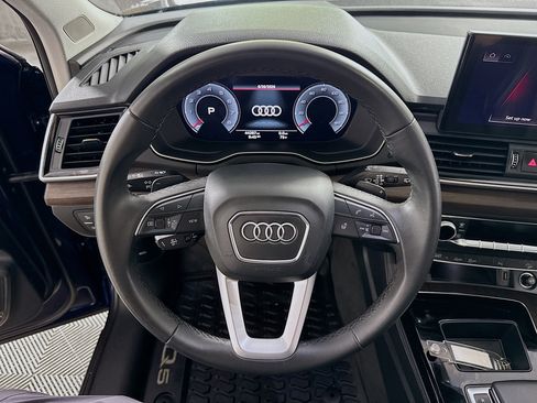 Used 2023 Audi Q5 2.0T Premium Plus AWD/4WD image 16