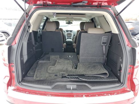 Used 2014 GMC Acadia SLT image 7